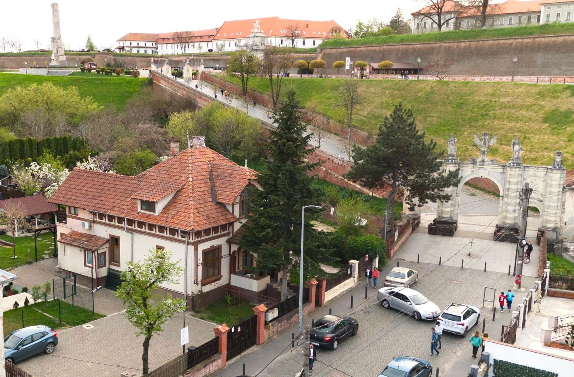 Villa La Poarta Cetatii à Alba Iulia Extérieur photo